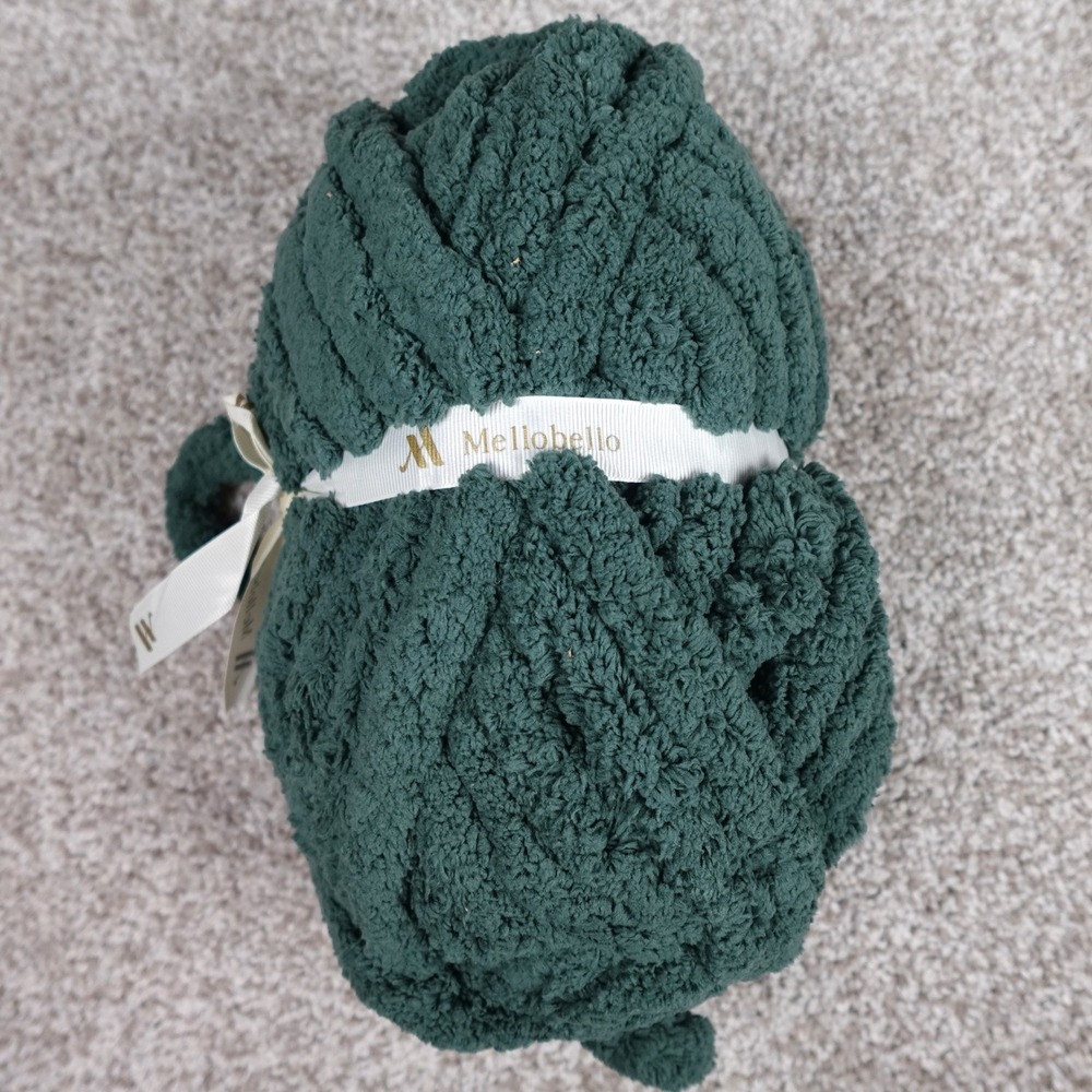 Mellobello Chunky Chenille Yarn Forest Green Super Bulky Soft Velvet DIY Craft